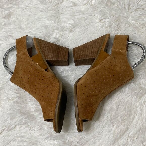 Franco Fortini Leather Booties Rhea Suede Block Heel Peep Toe Tan Shoes size 10 - Picture 5 of 14
